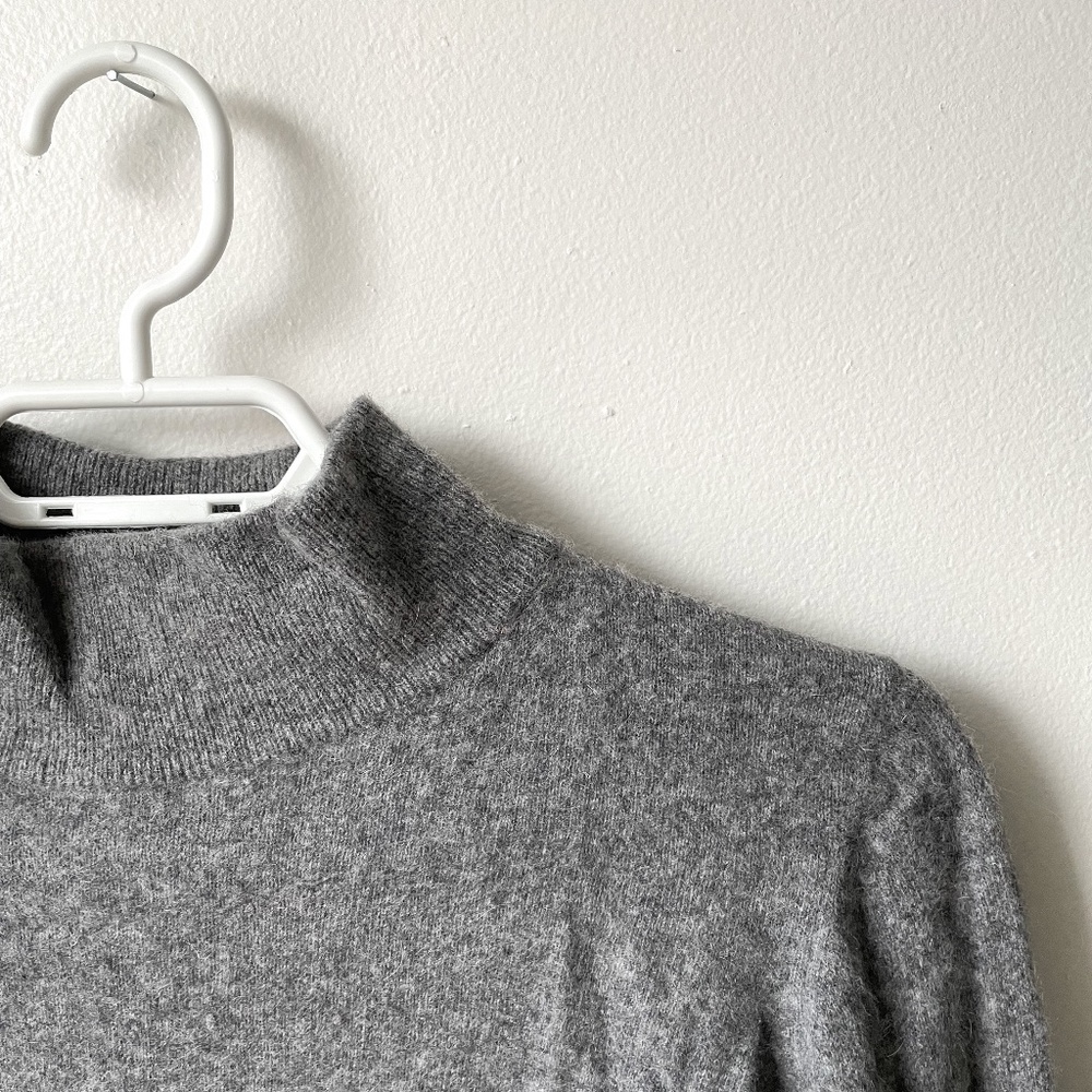 Stile Benetton mock neck Grey wool sweater Size small (Angora wool)